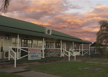 Junction City Hotel